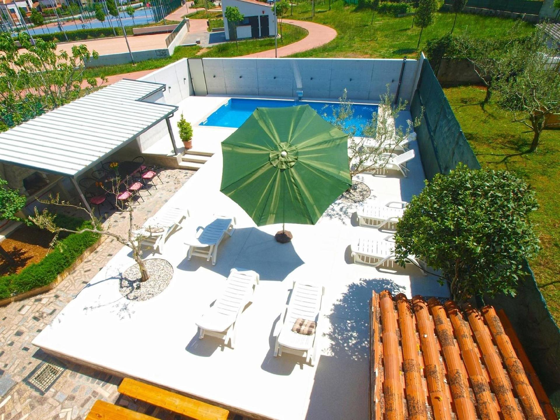 Mit Privatpool Fuer 8 Personen Ca 180 Qm In Pula, Istrien Istrische Riviera